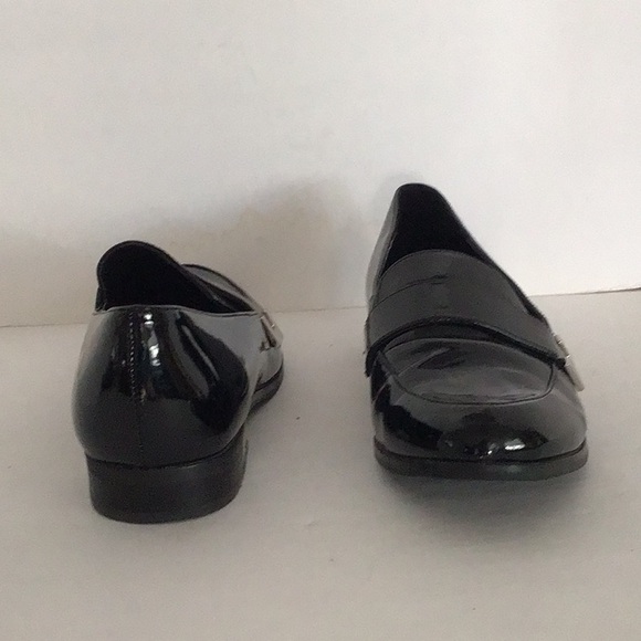 💥💥 . MARC FISHER 💥💥.             PATENT LEATHER LOAFERS - Picture 2 of 7
